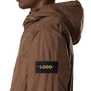 Veste technique urbaine pour homme, coupe-vent, à capuche, personnalisée, en nylon froissé, légère et rembourrée, pour l'extérieur, OEM, marque privée - Product Image 4