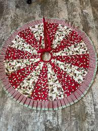 Edredón Kantha Ecológico Hecho en Bihar a partir de Sarees Antiguos en Capas con Sencilla Costura Recta Tejida y Estampada para Uso Doméstico - Product Image 2