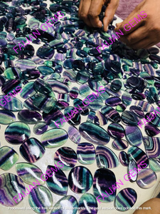 Piedra de Fluorita Arcoíris Natural de Alta Calidad, Cristal Energético, Curación del Amor, Tallado de Sombra, Cabujón Pulido, Piedra Artesanal para Joyería - Product Image 2