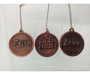 Adornos Navideños de Aluminio de Alta Calidad en Forma de Corazón, Juego de 3, Decoración Colgante para Árbol, Resistentes a los Golpes, al Mejor Precio - Product Image 3