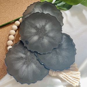 Sous-verre moderne en résine avec tranches d'agate polies, bord doré, diamètre 300 mm, écologique, résistant à la chaleur, pour la maison, l'hôtel et les restaurants - Product Image 3