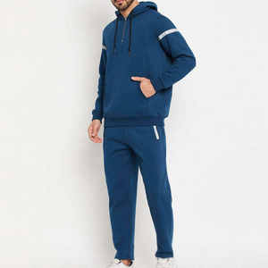Ensemble de survêtement streetwear personnalisé pour hommes, nouveau design, en coton, vente en gros - Product Image 3