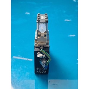 AMC-VL-X10 CKD ใช้เป็นชิ้นส่วนอุปกรณ์เซมิคอนดักเตอร์รุ่นเก่า - Product Image 3