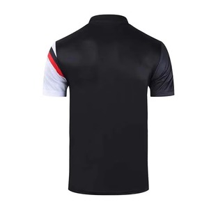 Camiseta Larga Unisex de Algodón Peinado 220g, 100% Algodón, Hombros Caídos, Largo Recortado, Modelo Personalizado, Jersey Pesado para Hombre - Product Image 2