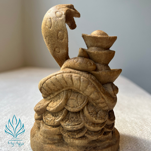 Estatua Premium del Zodíaco Asiático de Madera de Agar Natural de Vietnam - Estatua de Serpiente Tallada a Mano, Decoración de 74g de la Marca My Aga Vietnam - Product Image 4