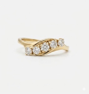Anillo de Boda de Oro Amarillo de 14K con 5 Piedras, Estilo Ondulado, con Diamantes Cultivados en Laboratorio, Precio de Fábrica al por Mayor - Product Image 1