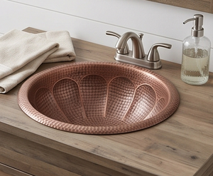 Élégant évier en cuivre fait main, rond, à cuve unique, surface brossée mate, design rustique, installation sur plan. - Product Image 3