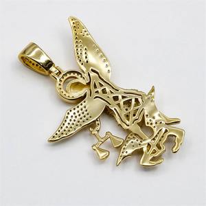 Pendentif Ange en Cristal Glacé, Bijou Hip Hop Iced Out, Collier Pendentif Luxe Iced Out Hip Hop - Product Image 2