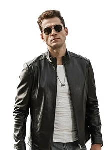 Chaqueta de Cuero Negra para Motociclista - Product Image 1