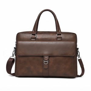 Sac pour ordinateur portable en cuir véritable pour homme avec poignée supérieure, bandoulière et fermeture à fermoir - Product Image 1