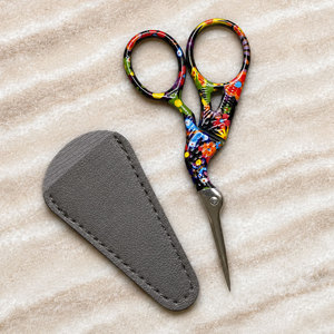 Vintage Style Embroidery Scissors with Leather <b>Case</b> for Thread Cutting and <b>Sewing</b> - Product Image 1