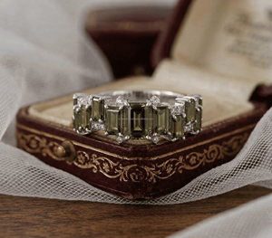 Anillos de Acero Inoxidable Modernos con Múltiples Puntas y 12 Piedras de Nacimiento de Circonita Cúbica Dorada, Regalo de Cumpleaños - Product Image 3