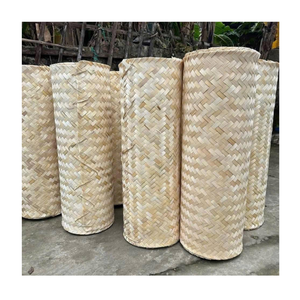 Panneau de bambou tressé artisanal naturel du Vietnam pour finition murale décorative, revêtement de plafond, maison éco-responsable - Product Image 1
