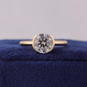 Anillo de compromiso de diamante cultivado en laboratorio con corte brillante redondo en oro rosa, estilo clásico para mujer - Product Image 5