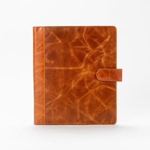 Cubierta de libro de cuero de vaca genuino unisex Cierre abierto y diseño de retazos Cubiertas de libros elegantes y duraderas - Product Image 1