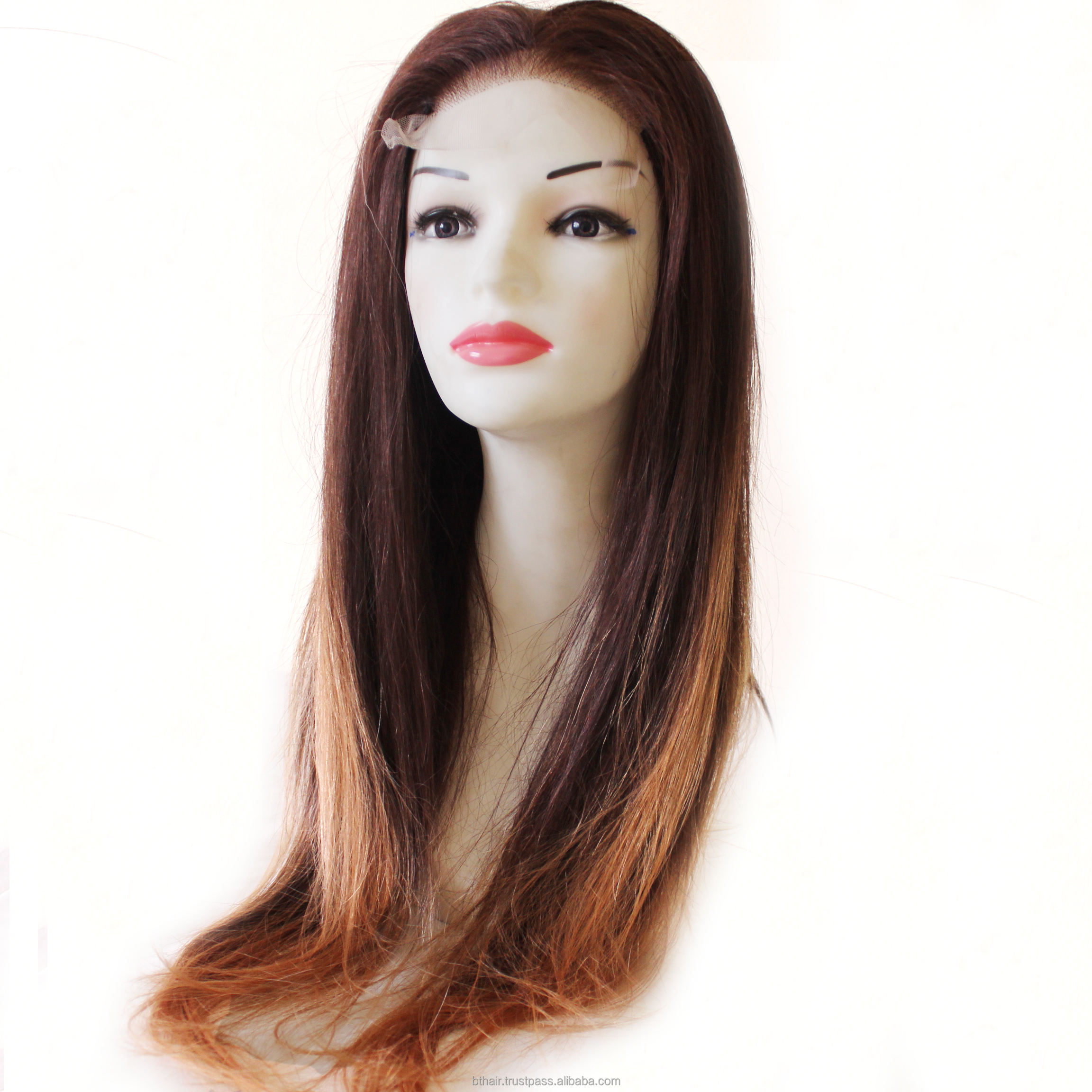 สีน้ำตาล