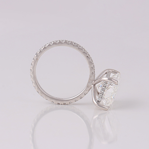 แหวนหมั้นเพชรทรงรัศมี 5 กะรัต เพาะเลี้ยงในห้องปฏิบัติการ ทองคำขาว 14K รับรองโดย IGI สี DEF ความสะอาด VS1 VVS2 แหวนแต่งงานแบบโซลิแทร์ - Product Image 5