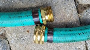 Distribuidores, Minoristas y Fabricantes de Accesorios para Mangueras de Jardín de Latón, Conector, Conexión de 1/2" x 3/4" - Product Image 4