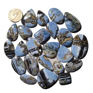 พลอยโอปอลทรงหลังเบี้ยสีฟ้าธรรมชาติอัญมณีหลวมที่เป็นเอกลักษณ์สำหรับการรักษาเครื่องประดับมีจำนวนมาก - Product Image 2