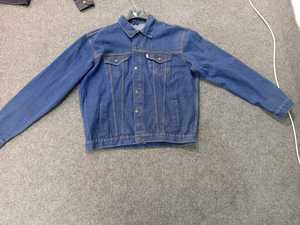 Wholesale Men Classic Blue Denim Jacket Cotton <b>Button</b> Up Trucker Jacket Casual Streetwear Vintage Jean Coat - Product Image 6