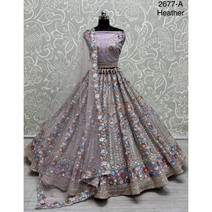 Colección de Terciopelo para Novias Indias, Modelo FZBELLA de Fabzone, Trabajo de Zarkhan - Product Image 4