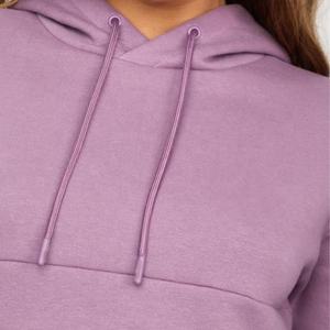 Conjunto Deportivo de Sudadera con Capucha y Top Corto, Diseño Moderno, Color Morado Sólido, Corte Regular, con Logotipo Personalizado, para Mujer, en Felpa Gruesa - Product Image 4