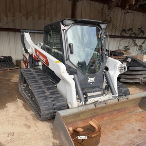 Bobcat T76 d'occasion à vendre – Stock disponible, forte capacité de levage pour projets de construction exigeants - Product Image 3