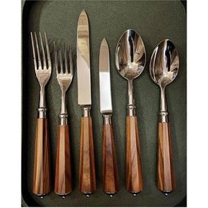 Cuchara, tenedor y cuchillo de acero inoxidable con acabado pulido espejo y mangos de madera, juego de cubiertos estilo bohemio para suministros de restaurante y decoración de mesa. - Product Image 6
