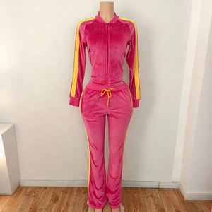 Conjunto de chándal de terciopelo marrón para mujer, sudadera con capucha y cremallera y pantalones acampanados, 2 piezas, chándales de terciopelo, logotipo personalizado, venta al por mayor - Product Image 4