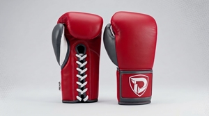 Gants de boxe en cuir véritable Dumela, cuir rouge, avec lacets blancs et logo. - Product Image 1