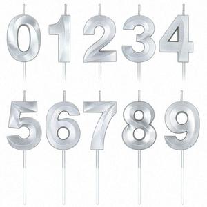 Hermosas velas metálicas doradas y color marfil con números del 0 al 9 para usar en pasteles de cumpleaños y pasteles de boda. - Product Image 5