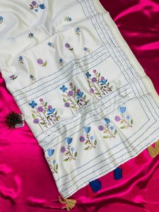 Tela Moderna para Saree de Algodón Assam con Trabajo de Hilo Katha y Lentejuelas de 3mm de Secado Rápido - Product Image 5