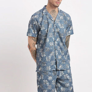 Customized Color Top Quality Unique Design Men <b>T</b>-<b>Shirt</b> & Shorts Affordable Price Stand <b>Collar</b> <b>Shirt</b> & Elastic Waist Shorts Set - Product Image 2