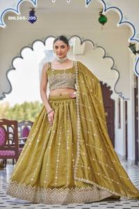 ชุดเลเฮนกา โจลี และผ้าคลุมไหล่ ผ้าไหมเนื้อดี งานปักลาย ดีไซน์ล่าสุด คุณภาพพรีเมียม จากผู้ผลิตและส่งออกทั่วโลก - Product Image 6