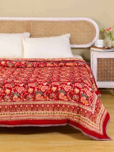 Edredón Floral Rojo Estampado Tradicional para Uso Doméstico, Cubrecama para Todas las Estaciones - Product Image 2