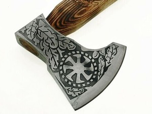 Hache Viking en acier haute teneur en carbone, fabriquée à la main, hache tactique de chasse, style Viking - Product Image 4