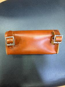 Bolsa de Sillín de Cuero Vintage, Color Marrón Clásico, Duradera, Ligera, Portátil, Diseño Simple, Unisex, para Adultos, Todas las Estaciones, Uso Universal en Bicicleta - Product Image 3