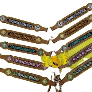 Ensemble d'accessoires de selle western saisonnier léger en cuir véritable perlé coloré pour chevaux, comprenant la têtière et la selle de poitrine - Product Image 1