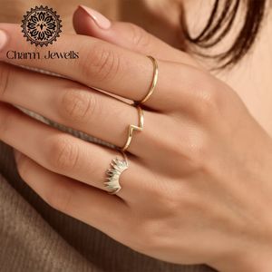 Bague de fiançailles classique en argent plaqué or 18 carats avec moissanite taille coussin, sertie à griffes, pour femme, certifiée IGI, pour usage quotidien - Product Image 6