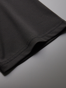 เสื้อยืดคอกลมแขนสั้นพิมพ์ลายโอเวอร์ไซส์สำหรับผู้ชาย สไตล์ลำลอง สตรีทแวร์ พิมพ์ลายแบบซับลิเมชั่นพร้อมโลโก้ตามสั่ง - Product Image 5