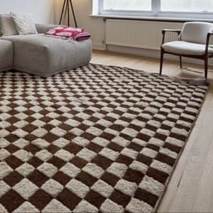 Tapis épais marocain authentique tissé à la main, abstrait, écologique, en laine shag brun chocolat et ivoire, style berbère minimaliste - Product Image 3