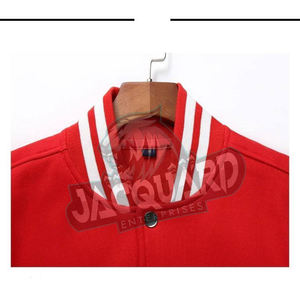 Chaqueta de Satén Cruzada de la Mejor Calidad, Chaqueta de Invierno en Diferentes Colores, Hecha en Pakistán - Product Image 1