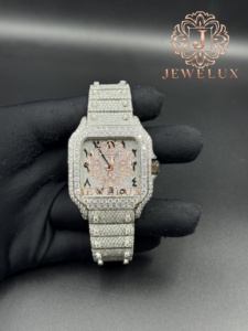 Montre de luxe Hip Hop Moissanite pour homme, style diamant, finition glacée, inspirée des célébrités, disponible à la vente - Product Image 6