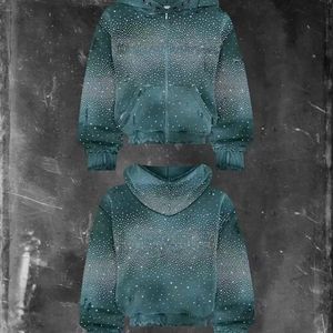 Custom Manufacturer Heavy Weight Fleece Eco-Friendly Winter Vintage Sun Fade <b>Spray</b> Dirty All Rhinestone Distressed Hoodies Men - Product Image 5