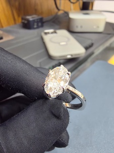 Anillo de Compromiso de Oro Blanco de 10K con Diamante Ovalado de 3CT Cultivado en Laboratorio, Joyería Fina de Lujo, Anillo de Boda Clásico - Product Image 6