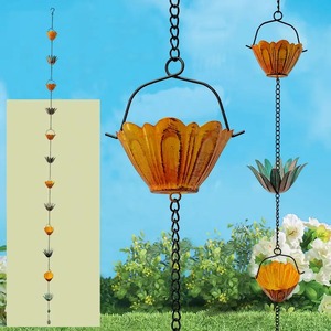 Chaîne de pluie décorative en métal avec coupelles connectées pour l'aménagement de jardin - Product Image 1