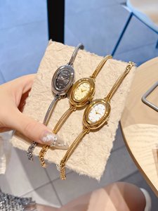 <span class=keywords><strong>Montre</strong></span> pour femme en or vintage sertie <span class=keywords><strong>de</strong></span> diamants, bracelet <span class=keywords><strong>de</strong></span> style rétro, cadeau romantique français luxueux et haut <span class=keywords><strong>de</strong></span> gamme pour femme - Product Image 4