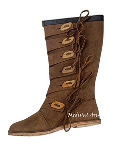 Bottes médiévales en cuir marron faites à la main, à lacets, style viking, pour reconstitution historique, Halloween, Pâques et Noël - Product Image 3