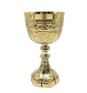 Gobelet à vin de style luxueux, écologique, fabriqué à la main, poli et gravé, en laiton, vaisselle haut de gamme - Product Image 3