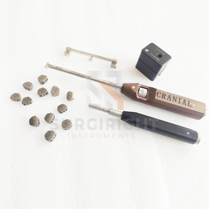 Kit d'instruments de fusion cervicale PEEK C, système d'implant de fixation neurochirurgicale de la colonne vertébrale avec cage PEEK par Blush Surgical - Product Image 5